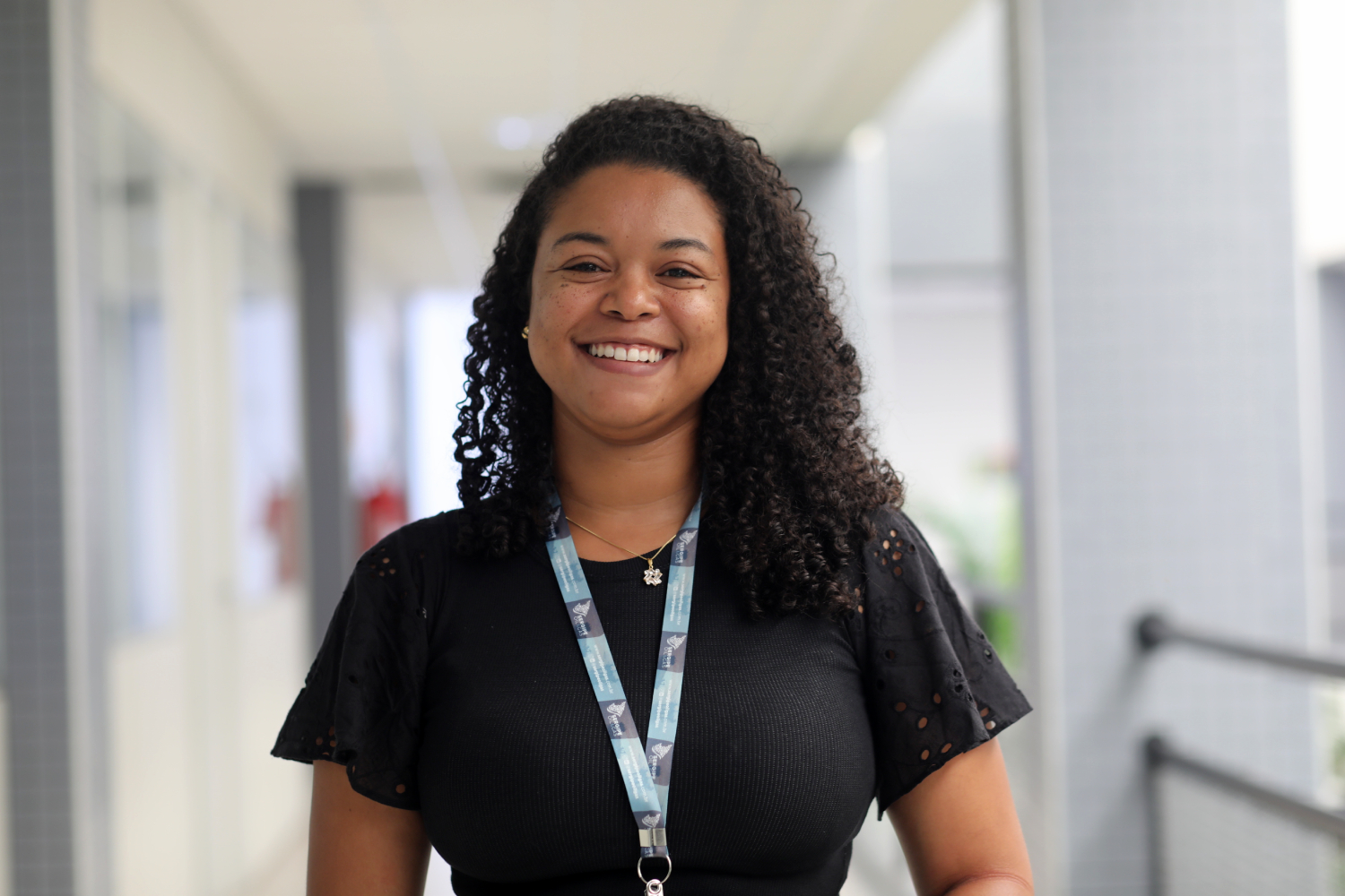Emanuelle Costa, engenheira de alimentos, foi uma das participantes do Sergipe Oil&Gas. (foto: Schirlene Reis/Ascom UFS)