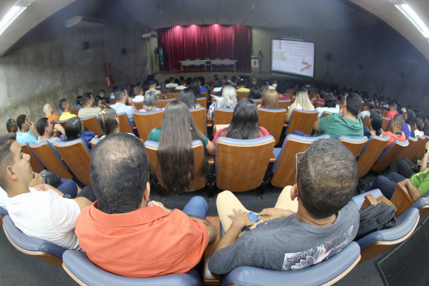 Curso mescla três encontros presenciais e aulas remotas. (foto: Schirlene Reis/Ascom UFS)
