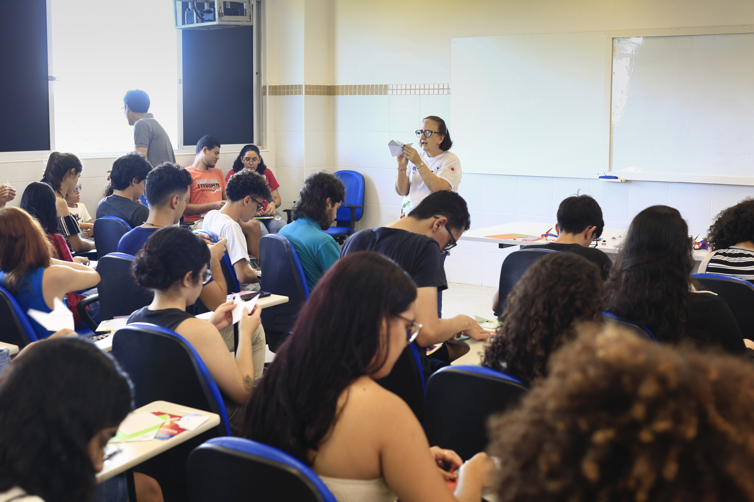 Evento contou com oficina de origami. (Foto: Adilson Andrade/Ascom UFS)
