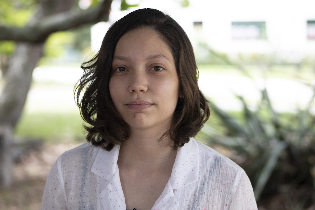 Irene Teixeira é egressa do Programa de Pós-graduação em Ecologia e Conservação (PPEC) da UFS. (Foto: Josafá Neto/Rádio UFS)