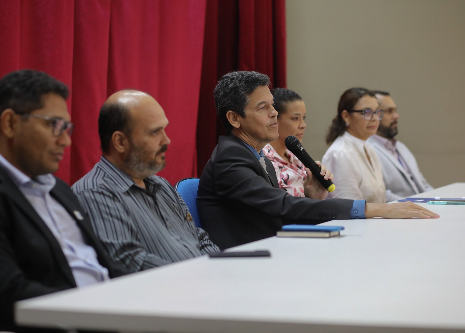 Pró-reitores da UFS participam de Aula Magna nesta segunda-feira (Foto: Elisa Lemos/Ascom UFS)