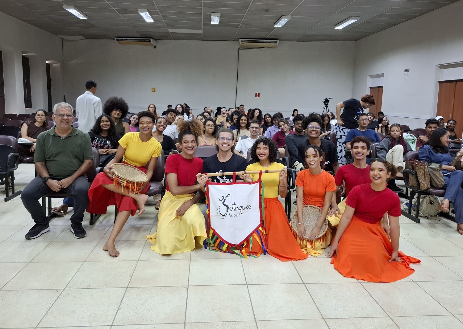 Estudantes são recepcionados no Campus de Laranjeiras (Foto: Caio Ribeiro/TV UFS)