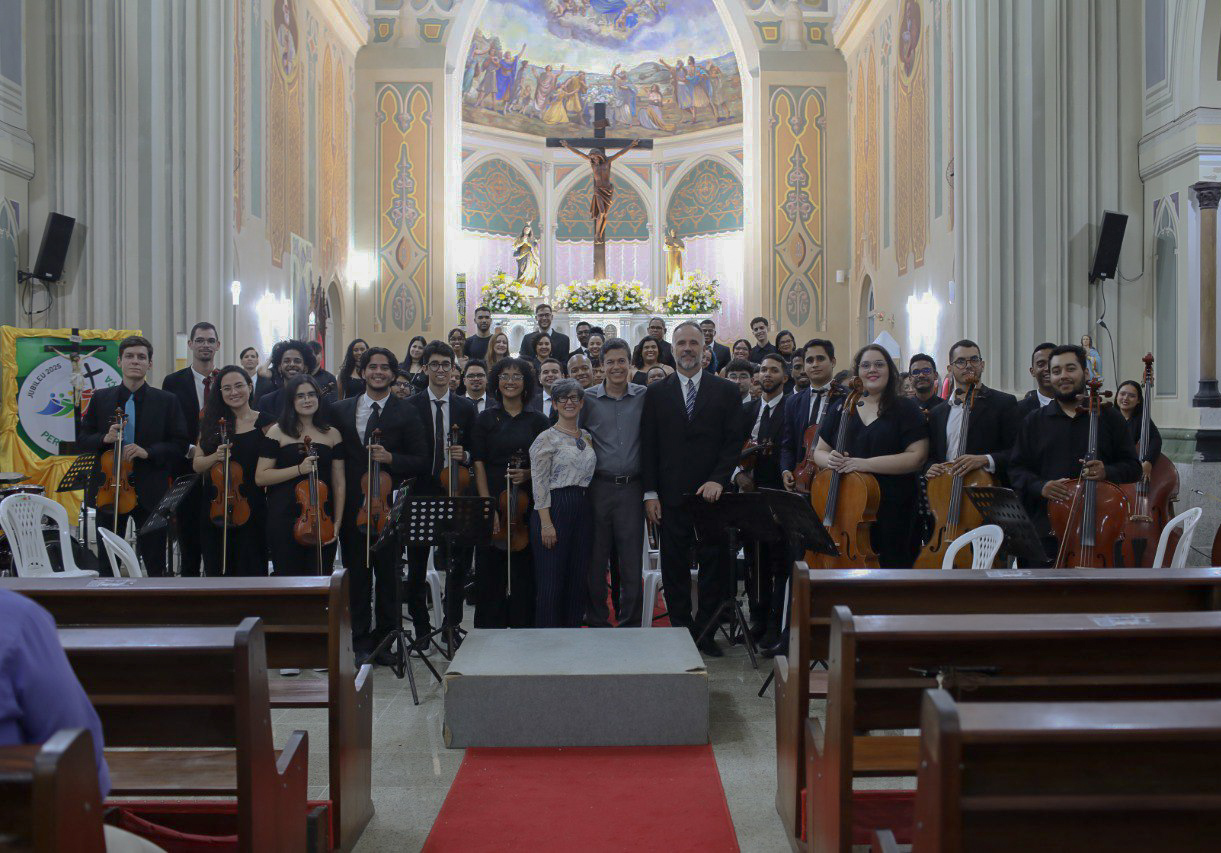 Orquestra e coro da UFS celebram os 57 anos da universidade com apresentação na Catedral de Aracaju (Foto: Elisa Lemos/Ascom UFS)