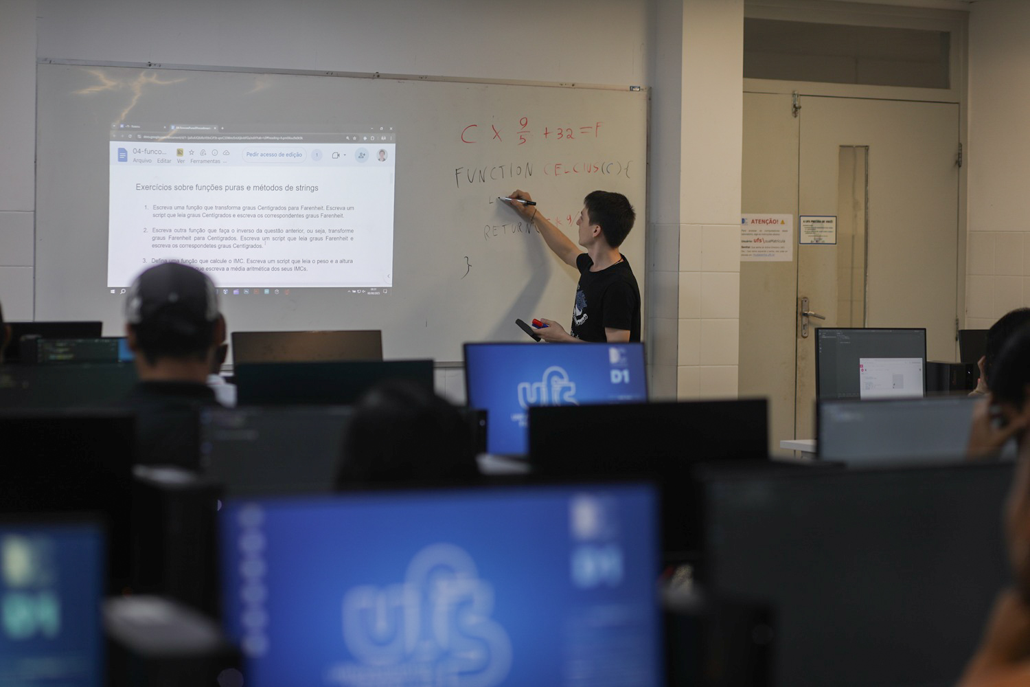 Mil jovens terão oportunidade de se profissionalizar em áreas estratégicas da Tecnologia da Informação (Foto: Janaína Cavalcante/Ascom UFS)