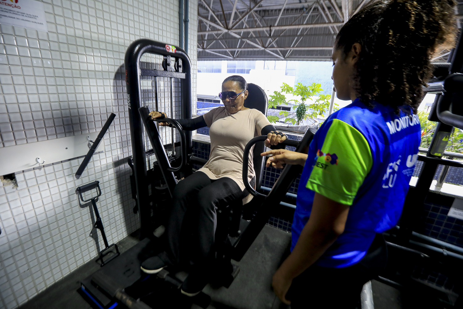 Maura Beta e instrutora Maria Jenice (Foto: Adilson Andrade/Ascom UFS)