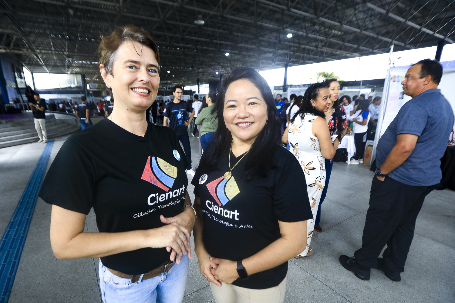 Raquel Freitag e Eliana Midori (Foto: Adilson Andrade/Ascom UFS)