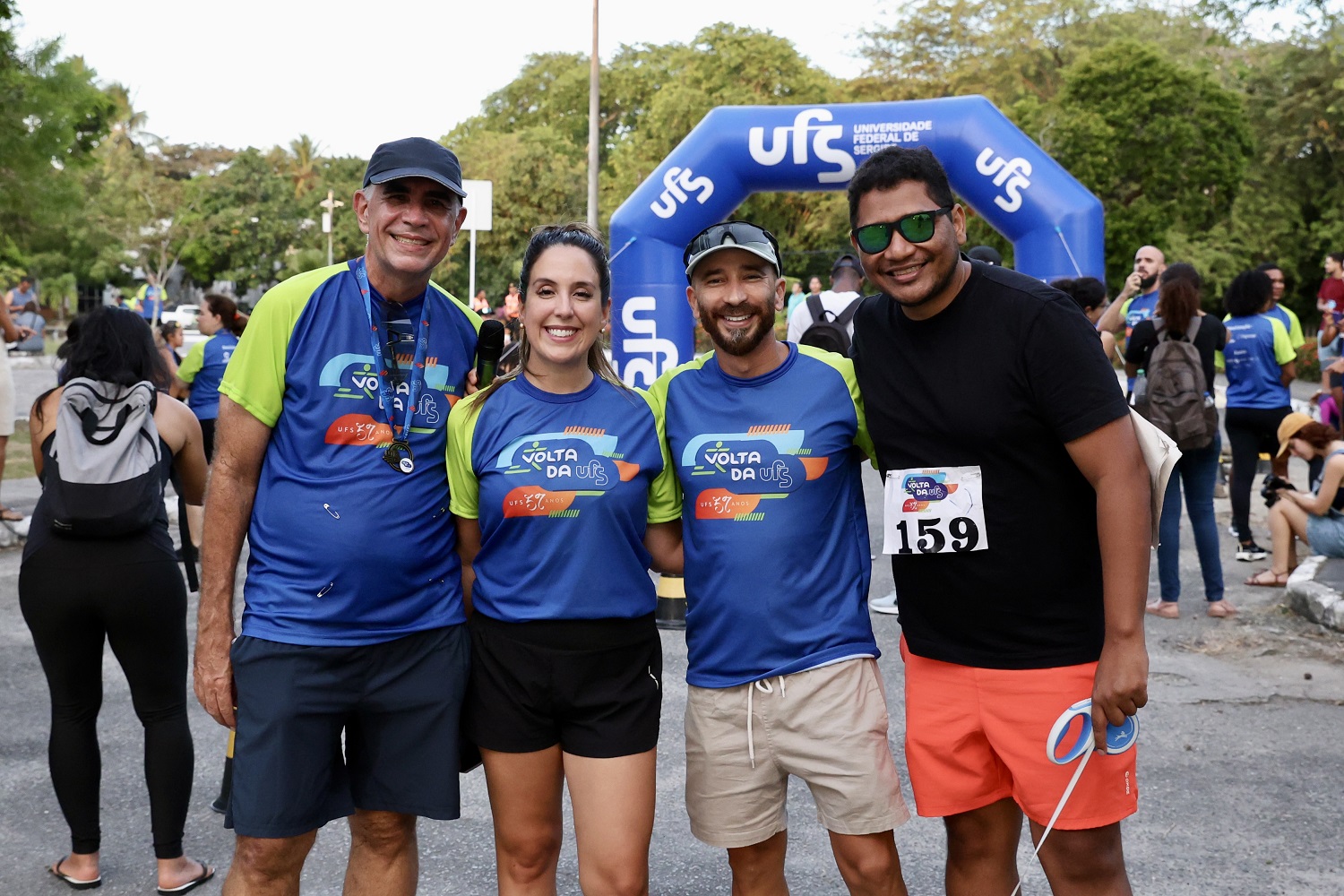 Chefe de gabinete do Reitor Marcelo Maciel, presidente da Fapese Maíra Bittencourt, coordenador Raphael Souza e pró-reitor Ericskon Alcânatara (Foto: Thaiza Chagas)
