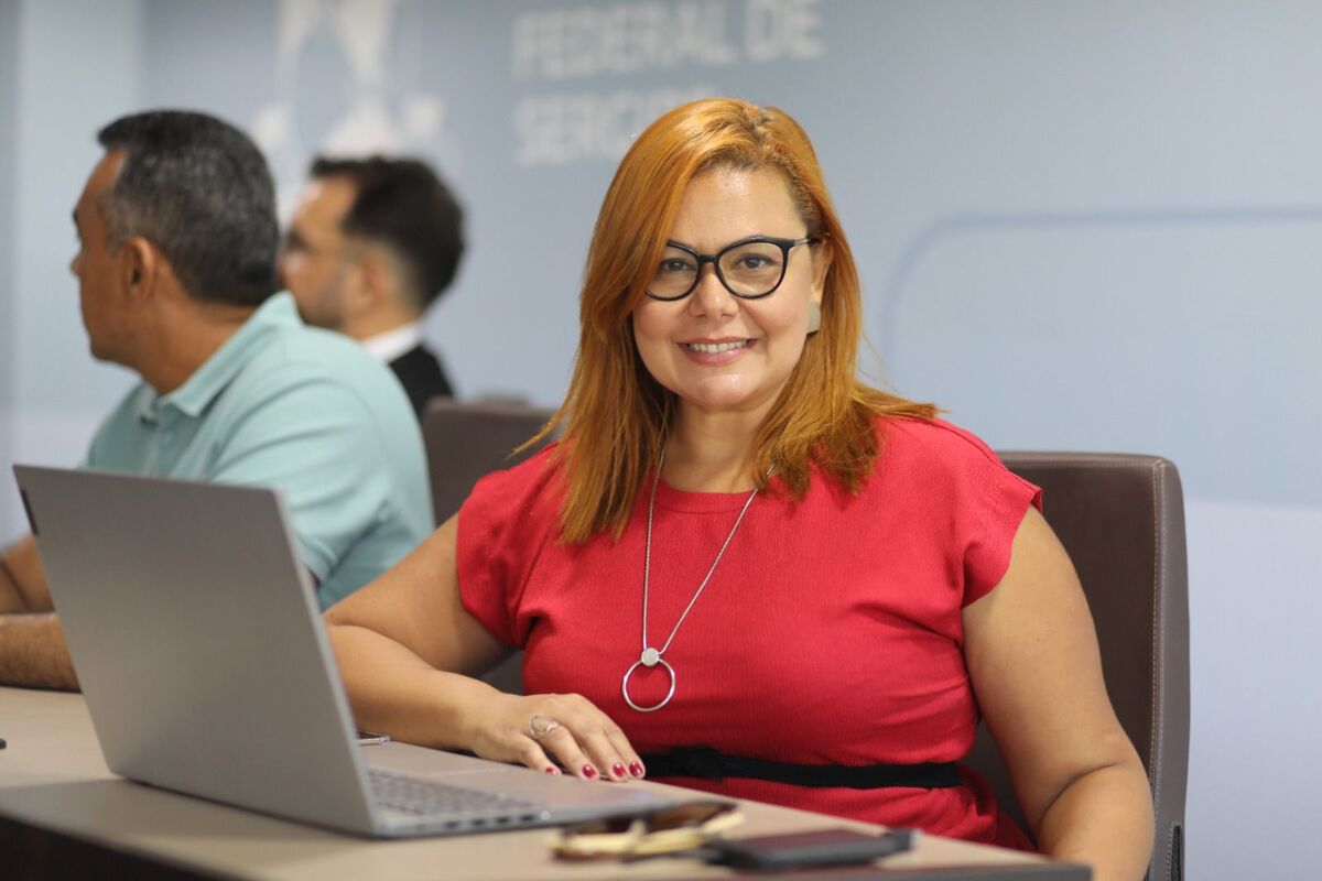 Organizadora do workshop e especialista em gestão estratégica de pessoas, Nayanne Salles  (Foto: Fernanda Spínola/Ascom UFS)
