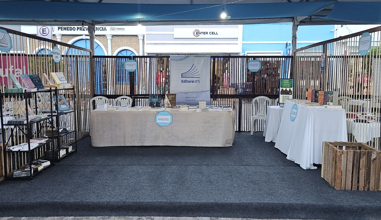 Evento reuniu escritores, poetas e artistas brasileiros (Foto: Arquivo Pessoal)