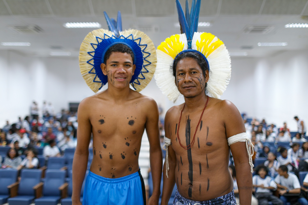 Guerreiro Kawayrã e Cacique Kayrã (Foto: Janaína Cavalcante/Ascom UFS)