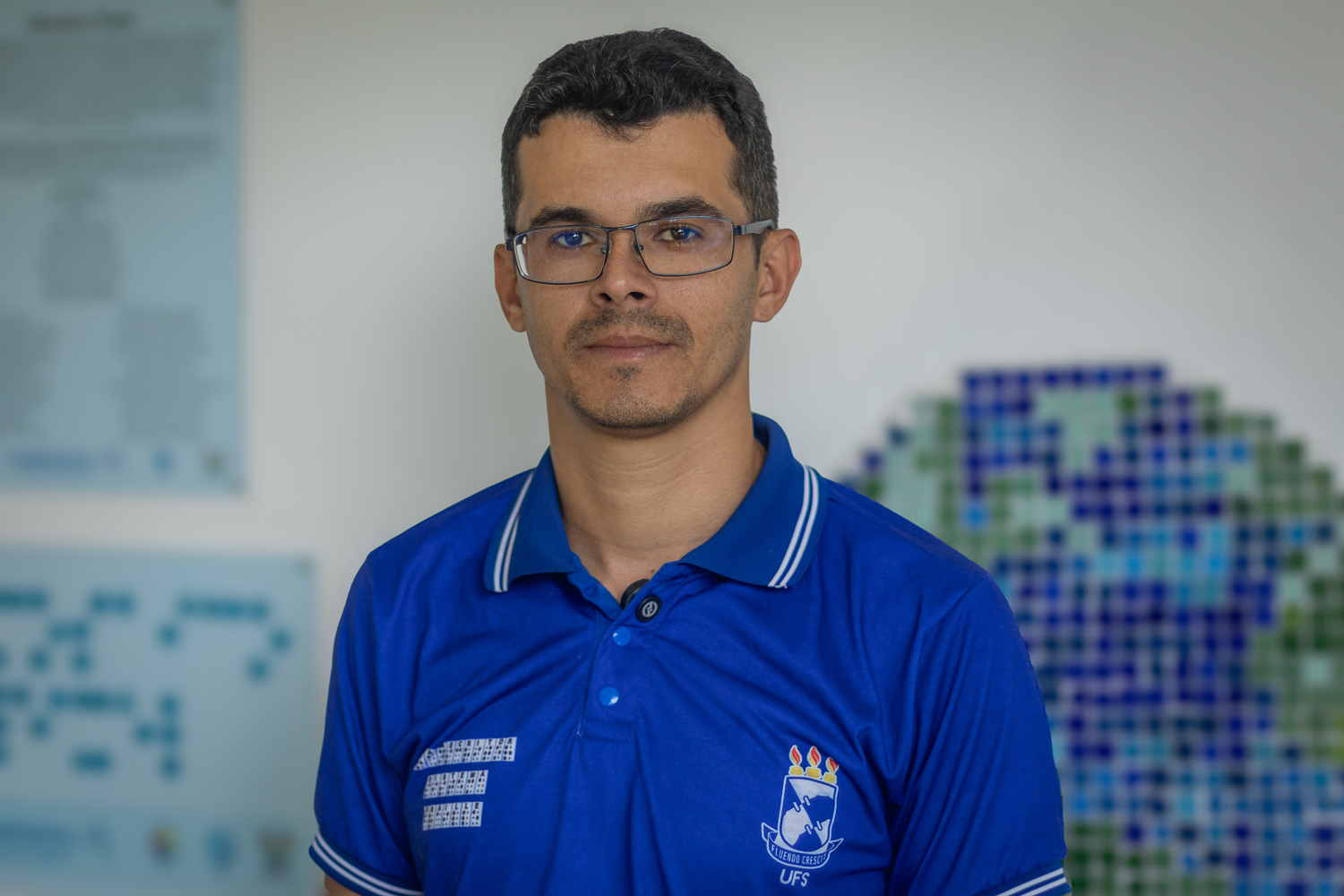 O transcritor do Sistema Braille, Nilson Andrade dos Santos. (Foto: Jackson Bandeira/Ascom UFS)