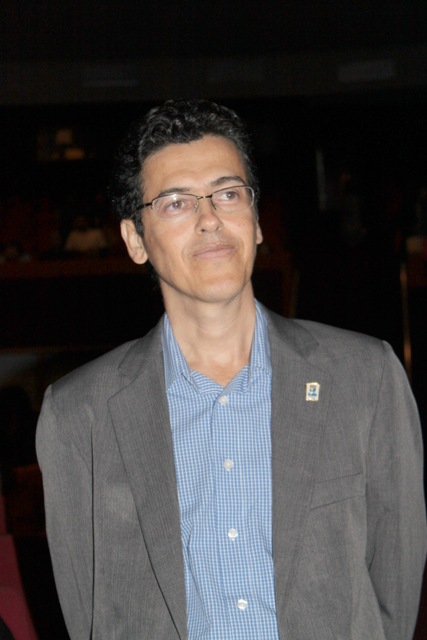 Prof. André Maurício