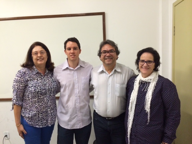 Profa. Suzana Russo, o mestrando Adonis de Medeiros e demais membros da banca.