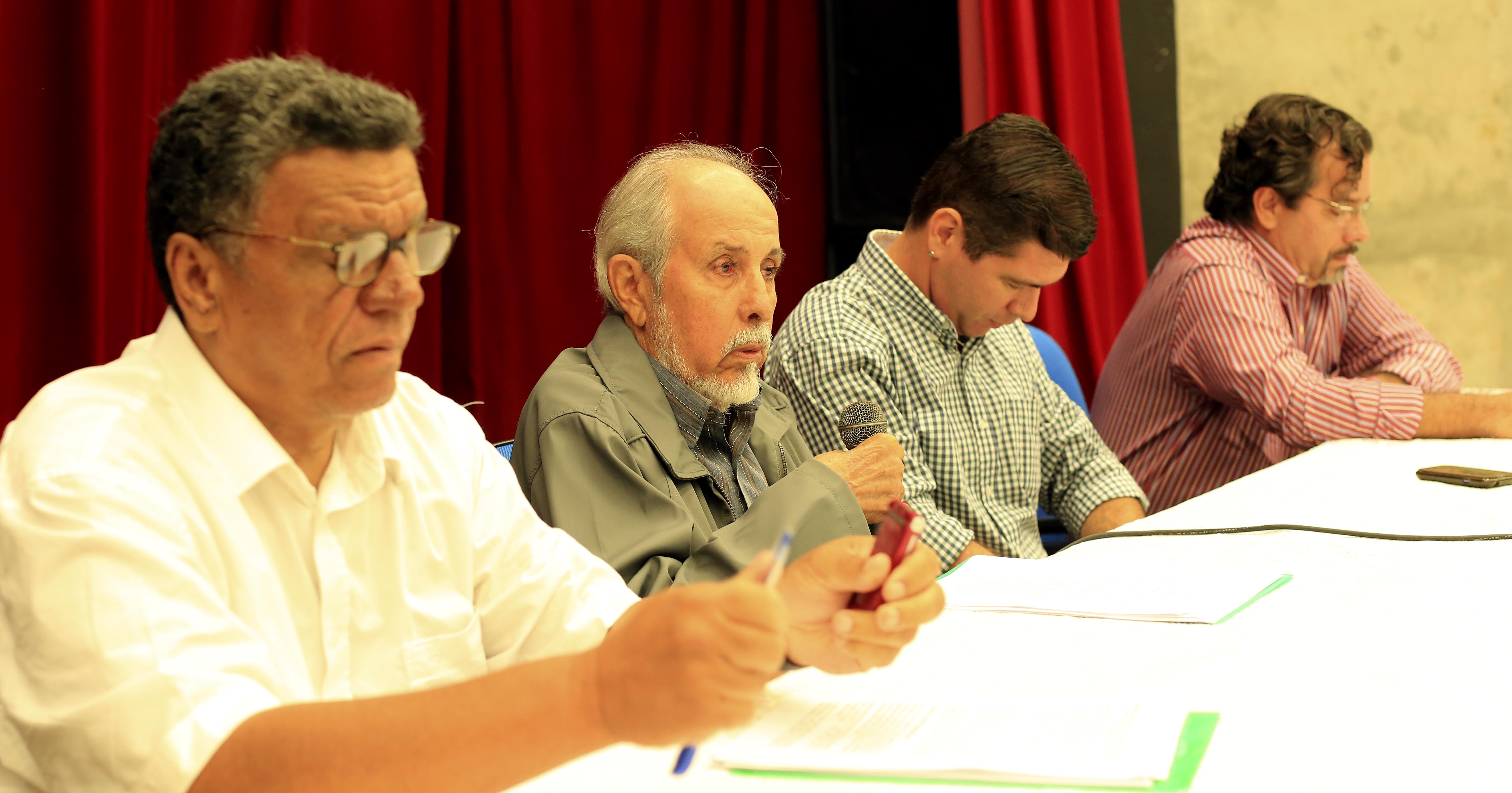 Mesa-redonda debate Ditadura Militar