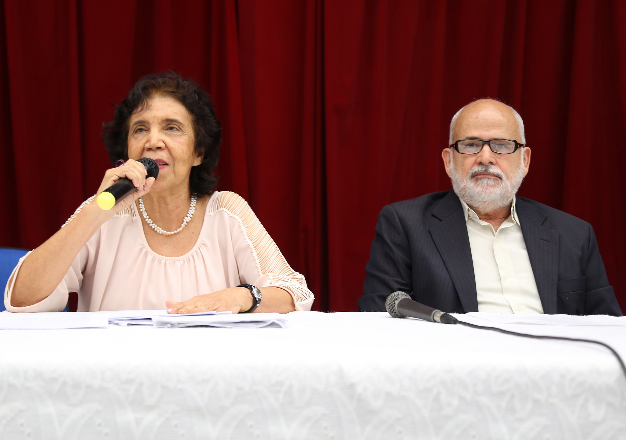 Márcia Angela da Silva (UFPE) fez a conferência de abertura