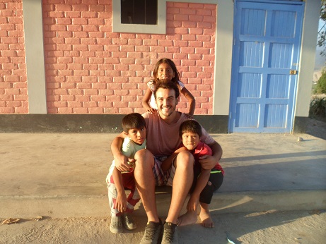 O jovem, de Engenharia Ambiental, foi ao Peru e ficou por três meses.