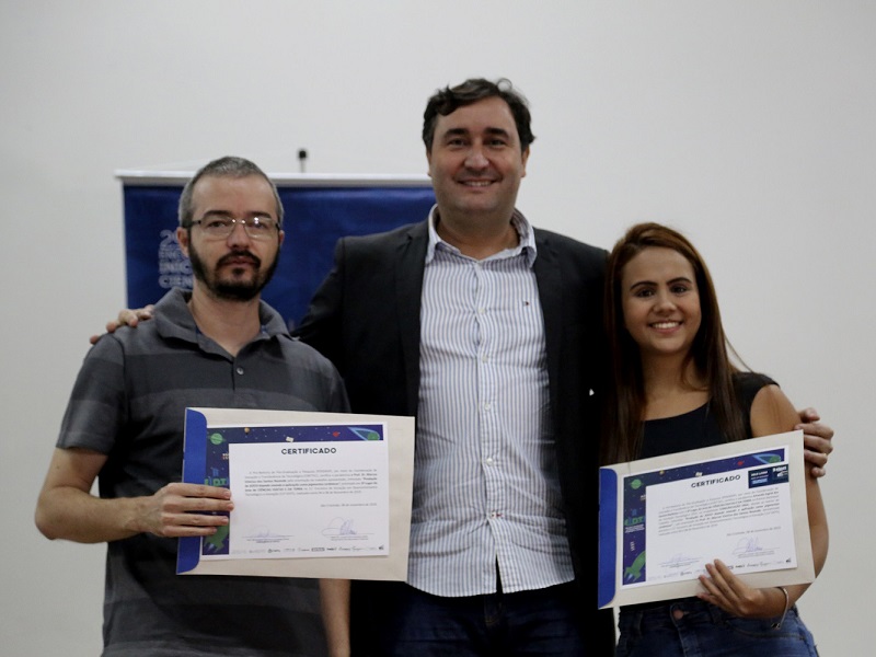 Estudantes e orientadores são premiados no último dia da Semac