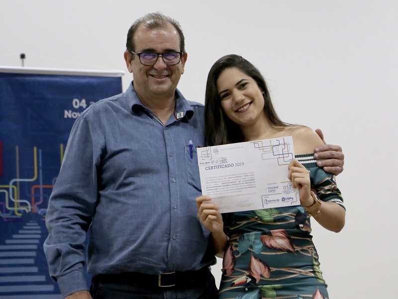 Estudantes e orientadores são premiados no último dia da Semac