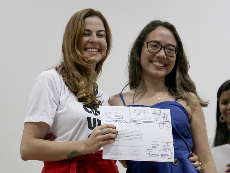Estudantes e orientadores são premiados no último dia da Semac