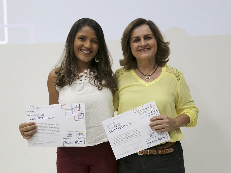 Estudantes e orientadores são premiados no último dia da Semac