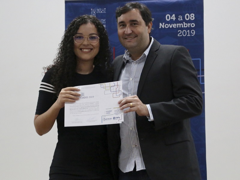 Estudantes e orientadores são premiados no último dia da Semac