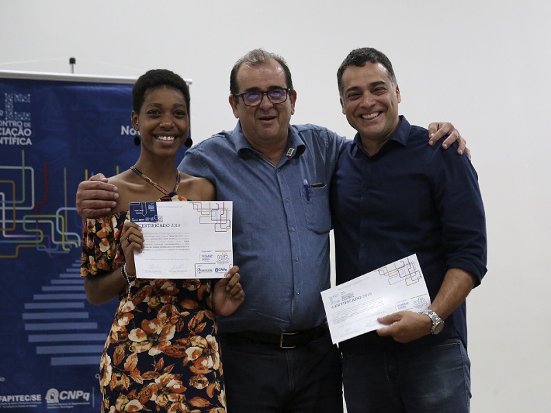 Estudantes e orientadores são premiados no último dia da Semac