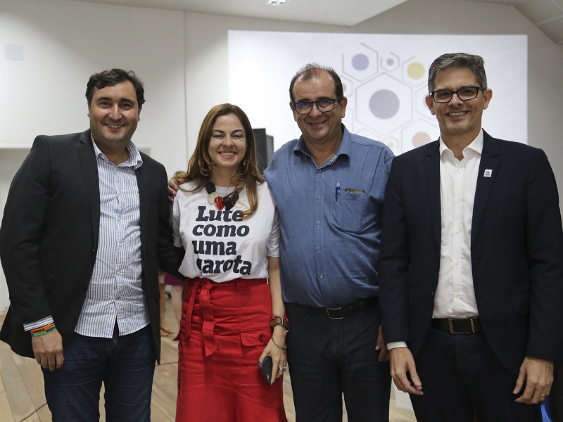 Estudantes e orientadores são premiados no último dia da Semac