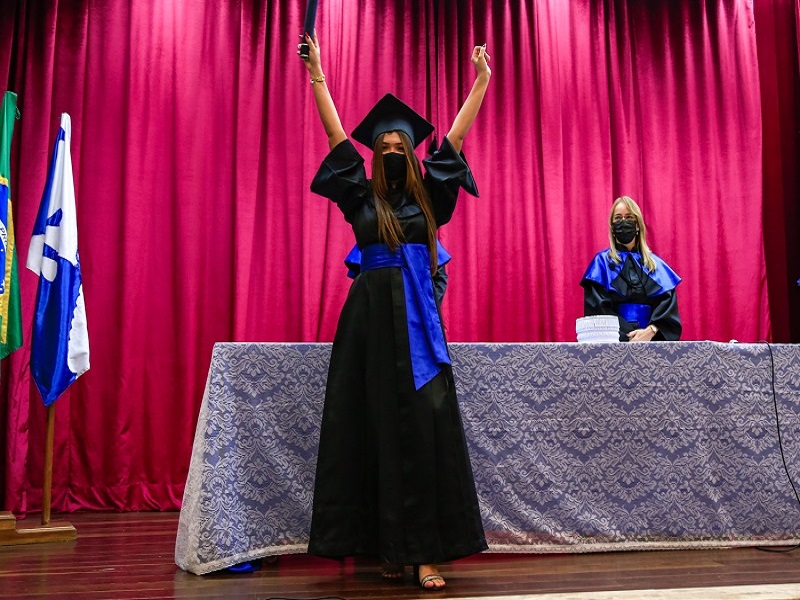 UFS volta a realizar colações de grau presenciais